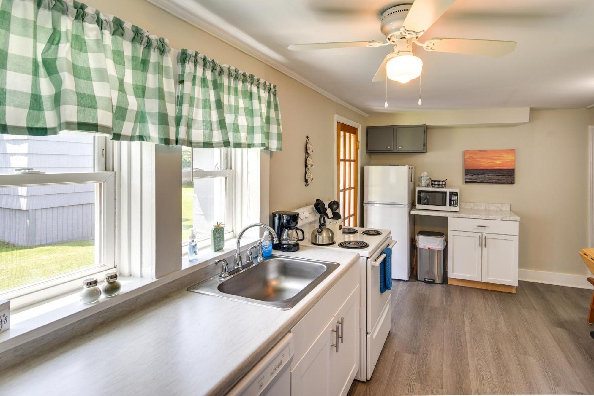 Newport House Less Than 3 Mi To Beaches And Bowens Wharf! Dış mekan fotoğraf